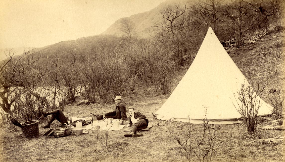 the image acts as a back button