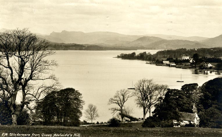 the image acts as a back button