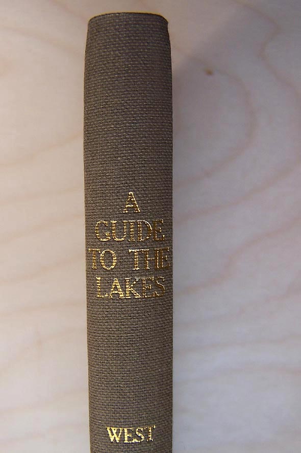 the image acts as a back button