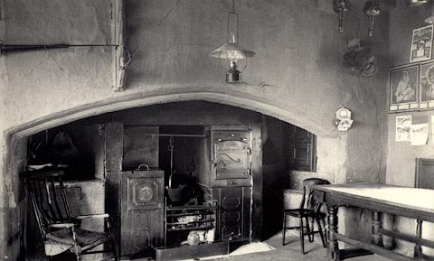 image, button to large image