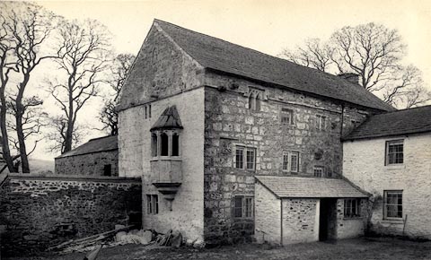 image, button to large image