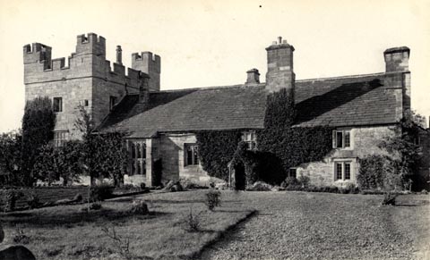 image, button to large image