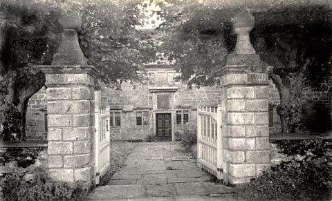 image, button to large image