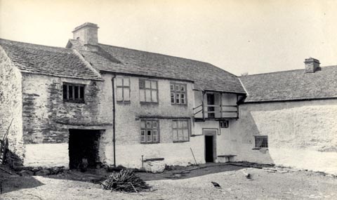 image, button to large image