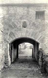 image, button to large image