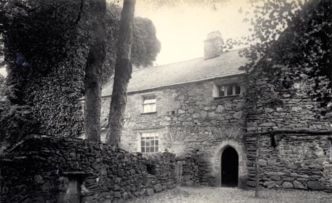 image, button to large image