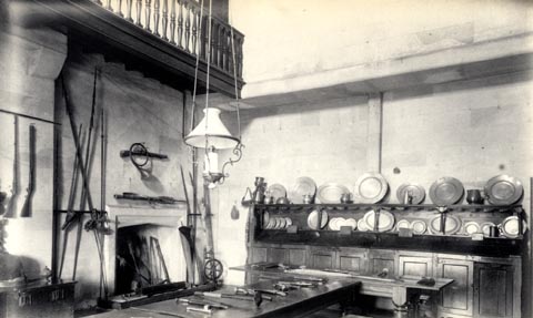 image, button to large image