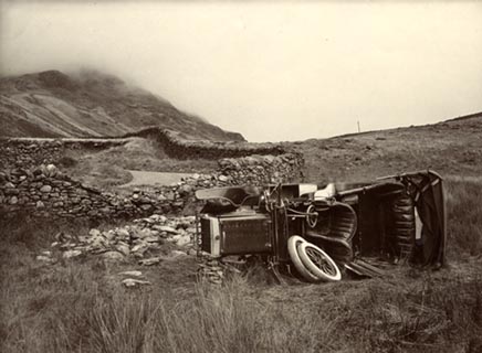 image, button to large image