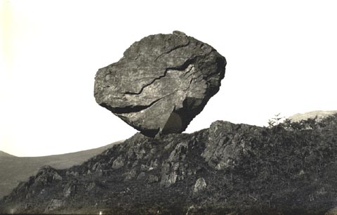 image, button to large image