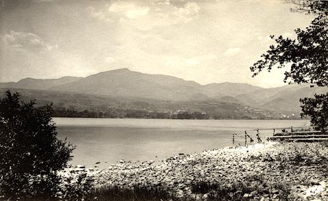 image, button to large image