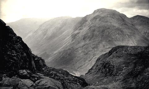 image, button to large image