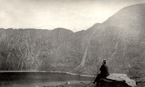 image, button to large image