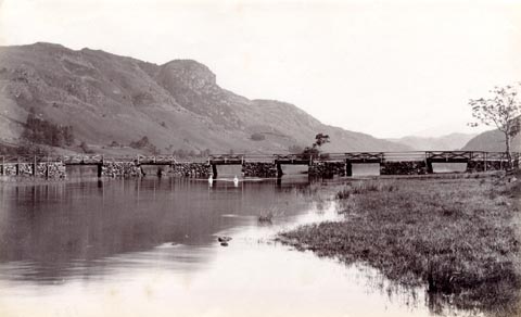 image, button to large image