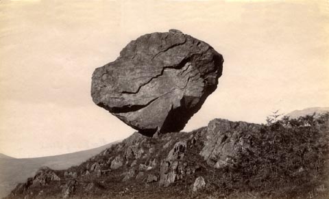 image, button to large image