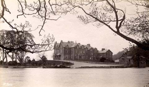 image, button to large image