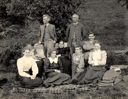 image, button to large image