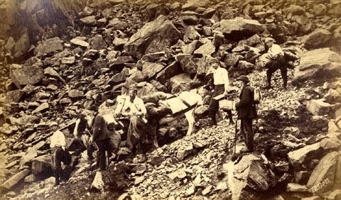 image, button to large image